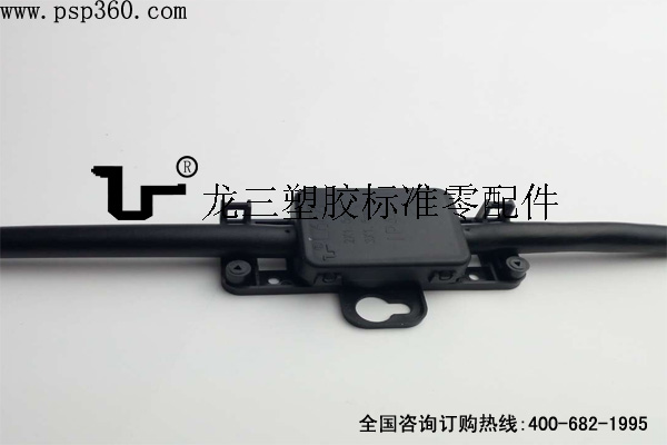 L666三位接线盒